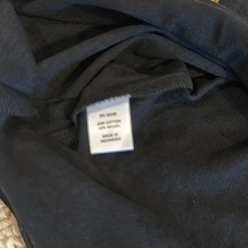 Express Dreamweight Cotton Ruffle Top - Picture 7 of 7